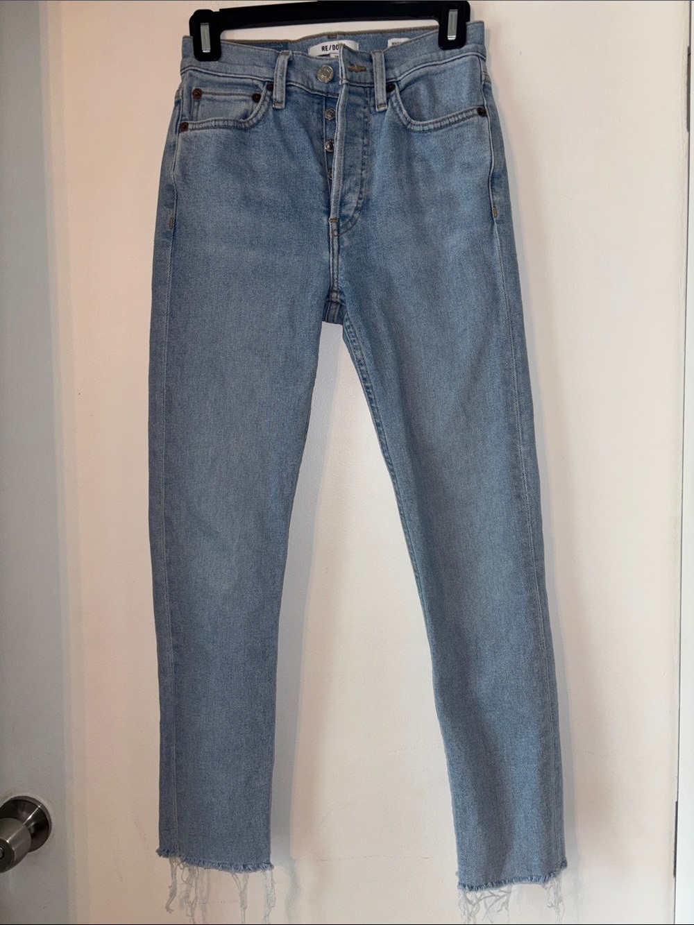 Re/Done Light Wash Cropped Jeans